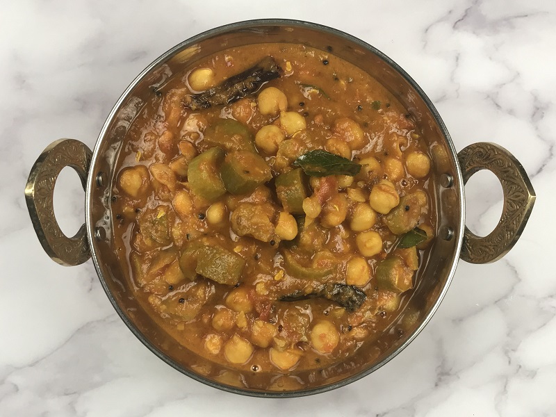 Ivy Gourd White Chana Curry